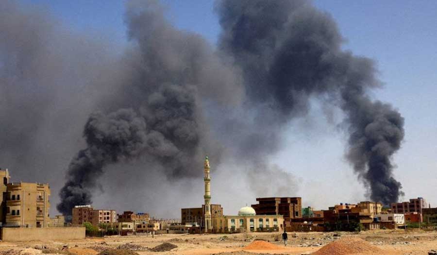 السودان: احتدام المعارك في عدة ولايات ومقتل 16 مدنيا بدارفور