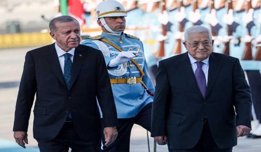 عباس من تركيا: الاحتلال يقوض العملية السياسية.. وأردوغان: نرفض التهويد 