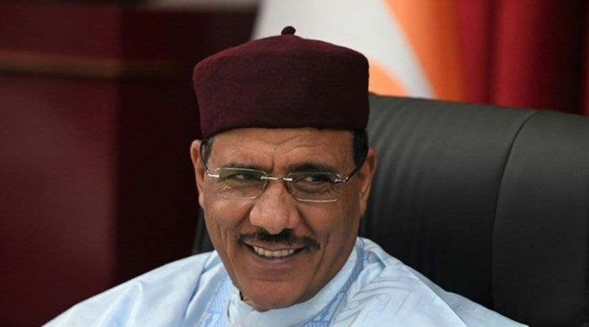 النيجر.. "حركة مناهضة للجمهورية" وإحتجاز الرئيس
