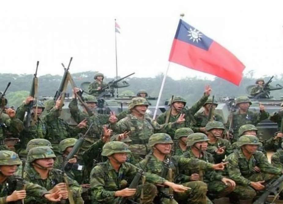 تايوان تجري مناورة عسكرية تحاكي صد هجوم على مطارها