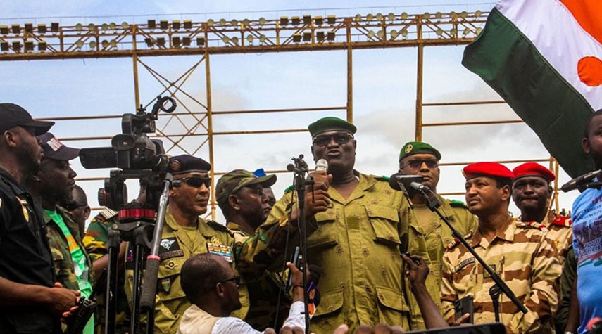 مجلس النيجر العسكري: فرنسا تهاجم موقعاً للقوات المسلحة.. وإعلان حالة التأهب القصوى