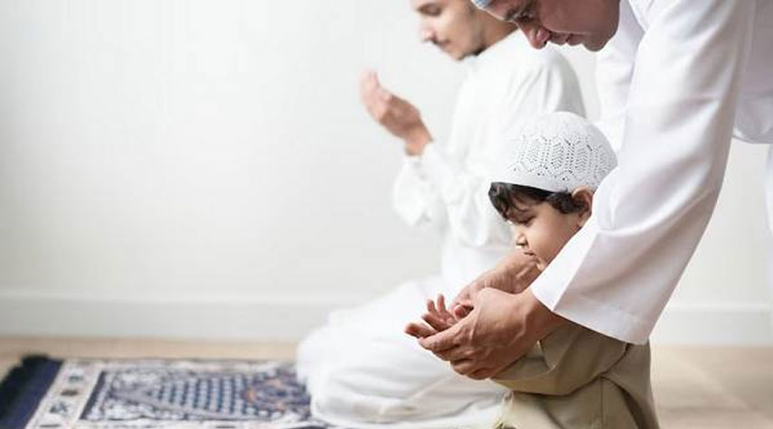 الأسرة ومسؤولية الاهتمام بالصلاة