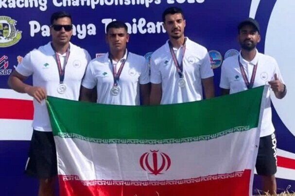 إيران تحرز لقب الوصافة في بطولة العالم لقوارب التنين