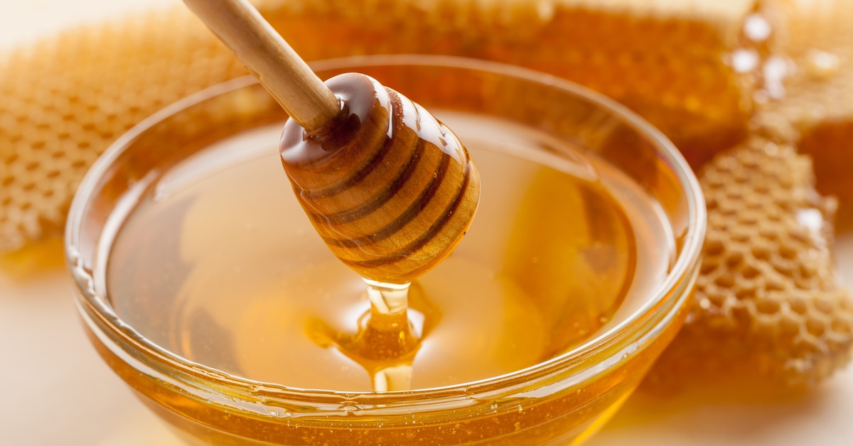 كيف تعرف العسل الأصلي من المغشوش؟