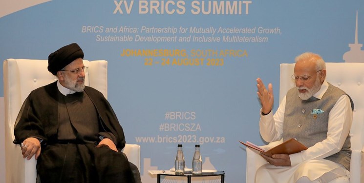 قمة بريكس.. محادثات بين الرئيس الايراني ورئيس الوزراء الهندي