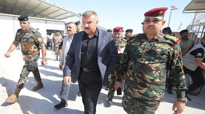 وزير الداخلية العراقي يتفقد منفذ زرباطية الحدودي