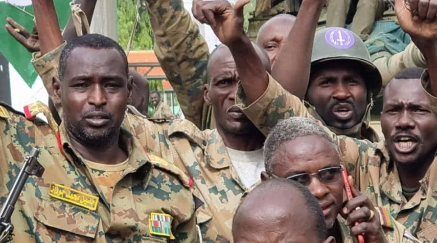 الجيش السوداني ينفي مزاعم إقالة قائد سلاح المدرعات