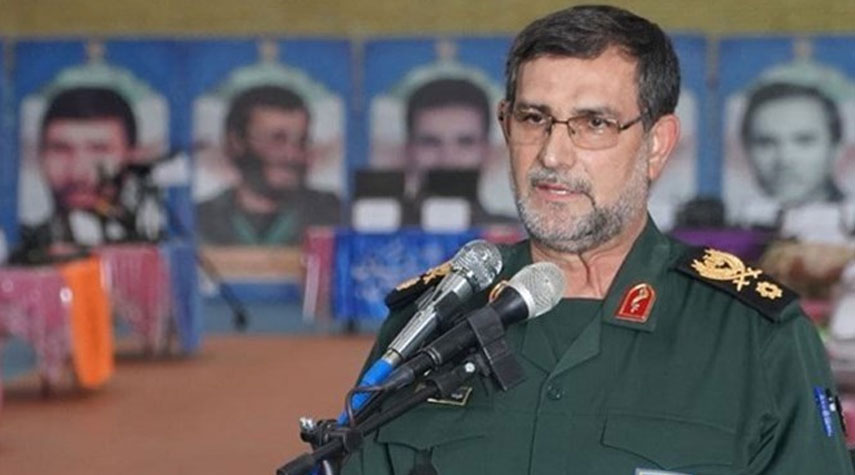 الأدميرال تنكسيري: الإقتدار الدفاعي لإيران هو ثمرة وحدة القوات المسلحة وتلاحمها