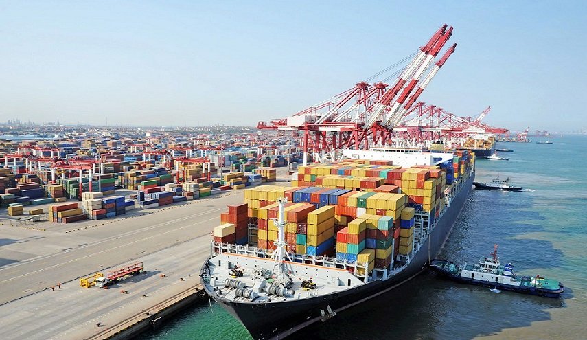 إيران تكشف عن حجم تجارتها الخارجية 