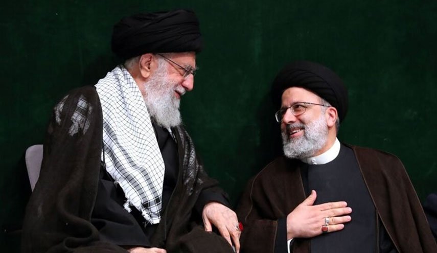 رئيسي يلتقي قائد الثورة الإسلامية الإيرانية