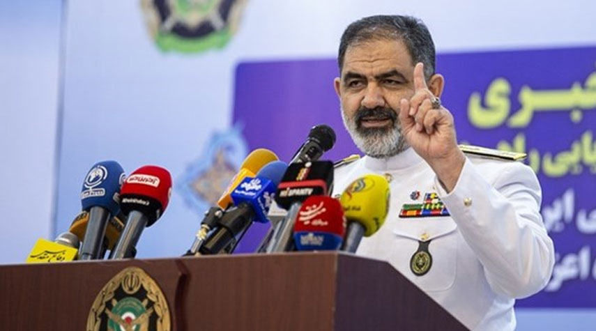 قائد البحرية الإيرانية: الكثير من الدول ترغب بالحصول على مدمرة "دنا"