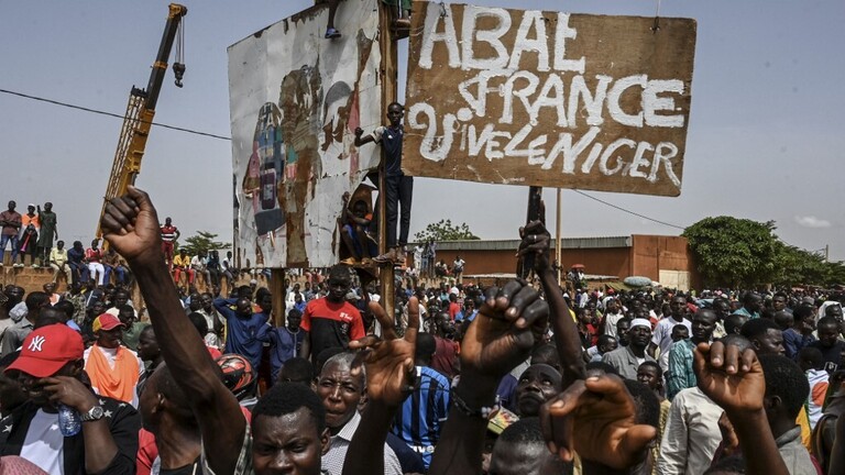 الجيش الفرنسي يعلن رسميا بدء الانسحاب من النيجر