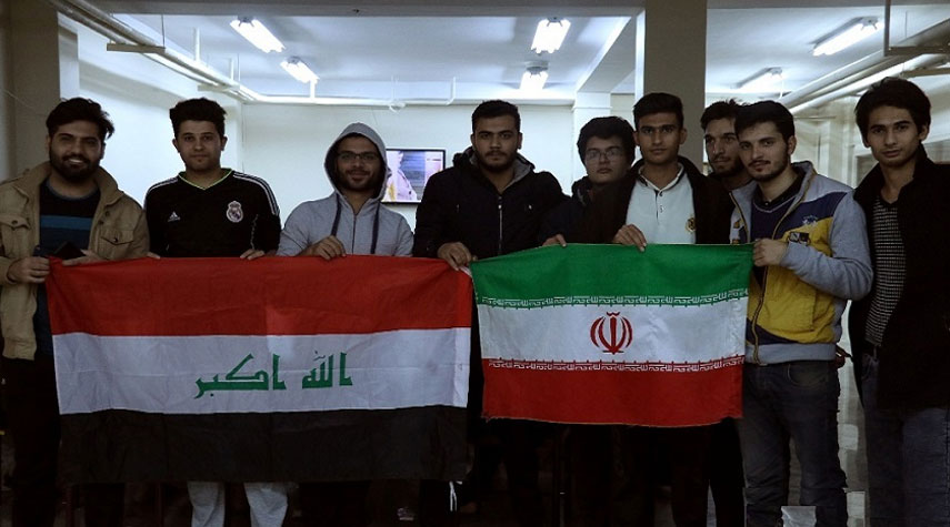 الكشف عن عدد الطلبة العراقيين الدارسين في الجامعات الإيرانية