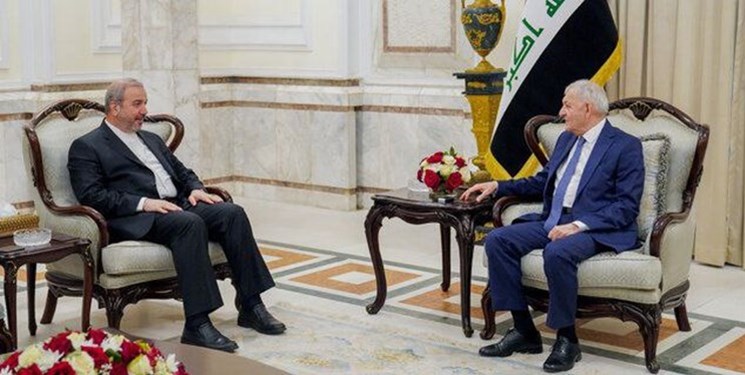 السفير الايراني يبحث مع الرئيس العراقي العلاقات الثنائية والاتفاقية الامنية