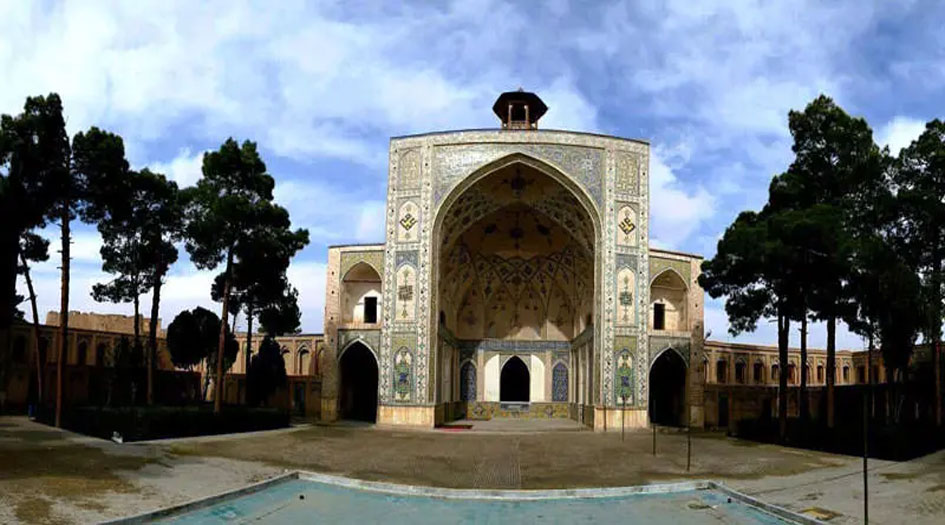 عين على إيران.. "مسجد الإمام" في سمنان رمز للعمارة الإسلامية