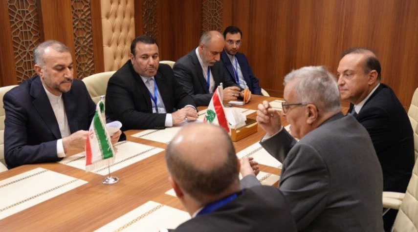 محادثات بين وزيري خارجية إيران ولبنان على هامش اجتماع جدة