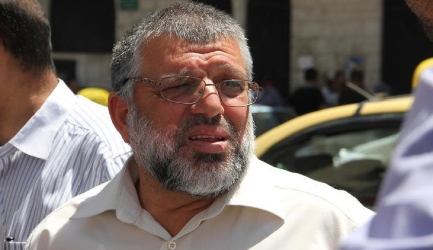 قوات الاحتلال تعتقل المتحدث باسم حماس الرسمي في الضفة الغربية