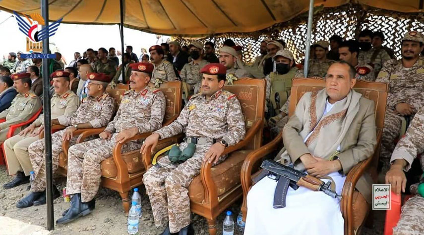 مناورة عسكرية يمنية بعنوان "طوفان الأقصى".. رسالة لكيان العدو وأذنابه