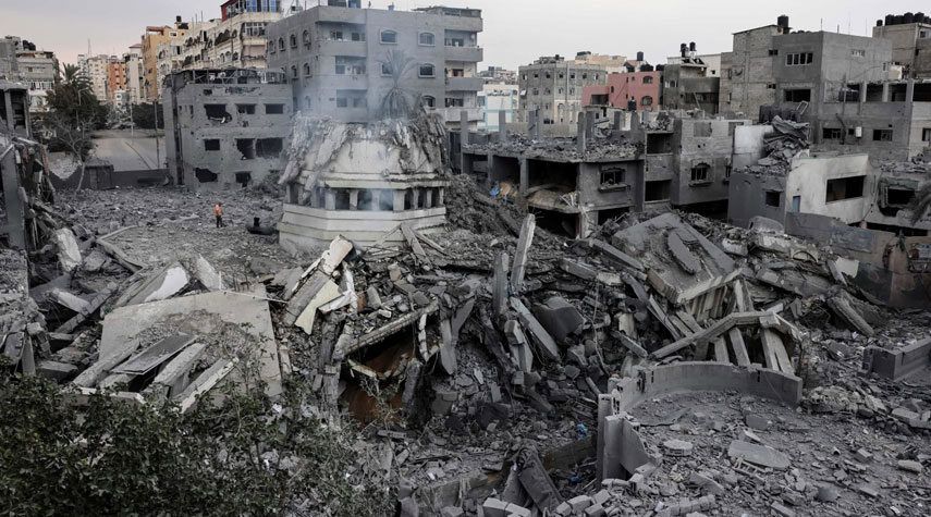 الدفاع المدني في غزة: أكثر من ٢٠٠٠ مواطن تحت الأنقاض لا نملك معدات لإخراجهم