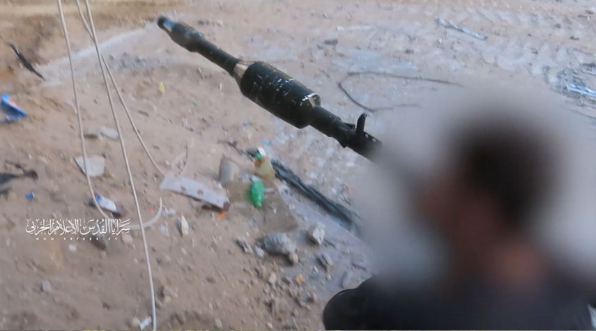 سرايا القدس تعرض مشاهد استهداف دبابة للاحتلال بقذيفة تاندوم مضادة للدروع