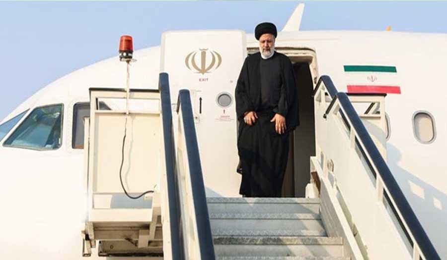 الرئيس الايراني يصل إلى طشقند
