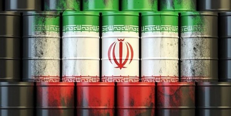 "بلومبرغ" : أمريكا عاجزة عن وقف تجارة النفط الايراني