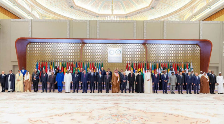 بيان القمة العربية الإسلامية يحدد شرطا للسلام مع الاحتلال