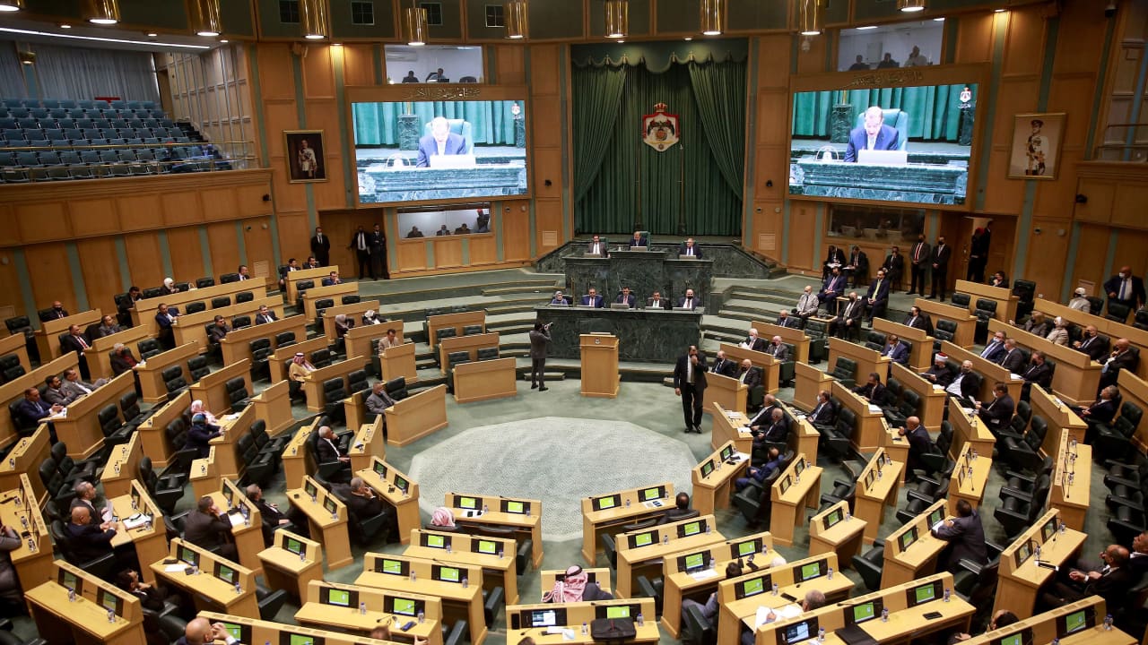 البرلمان الاردني يصوت على مراجعة الاتفاقيات مع اسرائيل