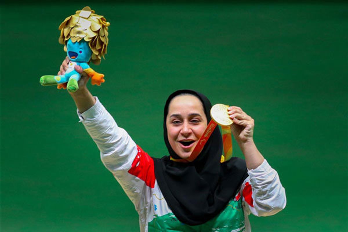 إيرانية مرشحة لجائزة أفضل رياضيات لعام 2023
