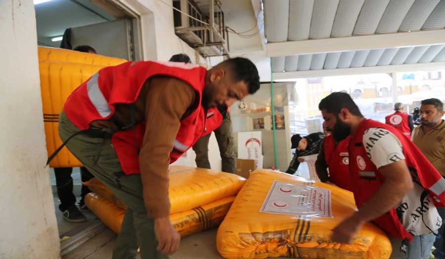الهلال الأحمر العراقي يرسل دفعة رابعة من المساعدات الطبية إلى غزّة