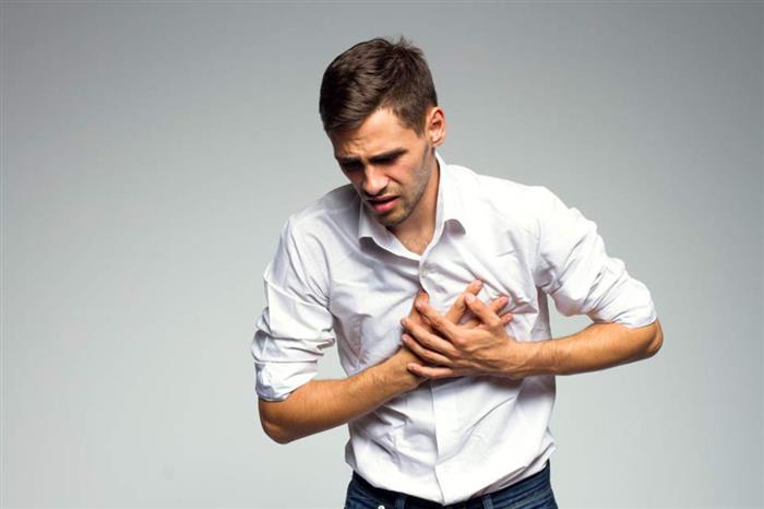 "علامات خارجية" تشير إلى أمراض القلب.. ما هي؟