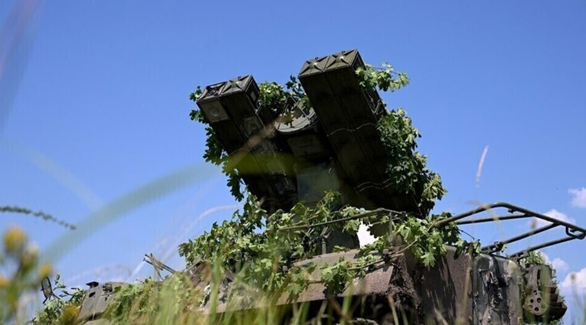 الدفاع الروسية تعلن السيطرة على مواقع متقدمة في محيط أرتيوموفسك