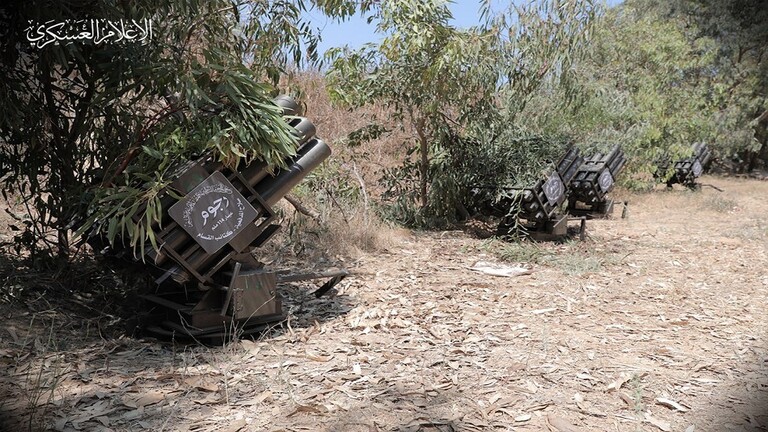 "القسام" تعلن عن استهداف قوات راجلة ودبابة صهيونية في أماكن مختلفة
