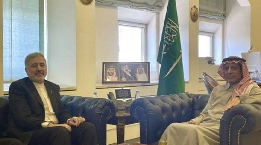 سفير إيران لدى الرياض يلتقي وكيل وزارة خارجية السعودية