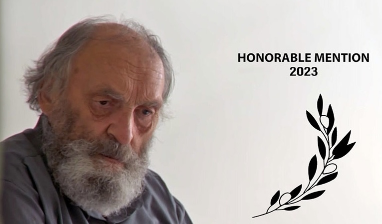 إيراني يحرز جائزة أفضل ممثل في مهرجان دولي