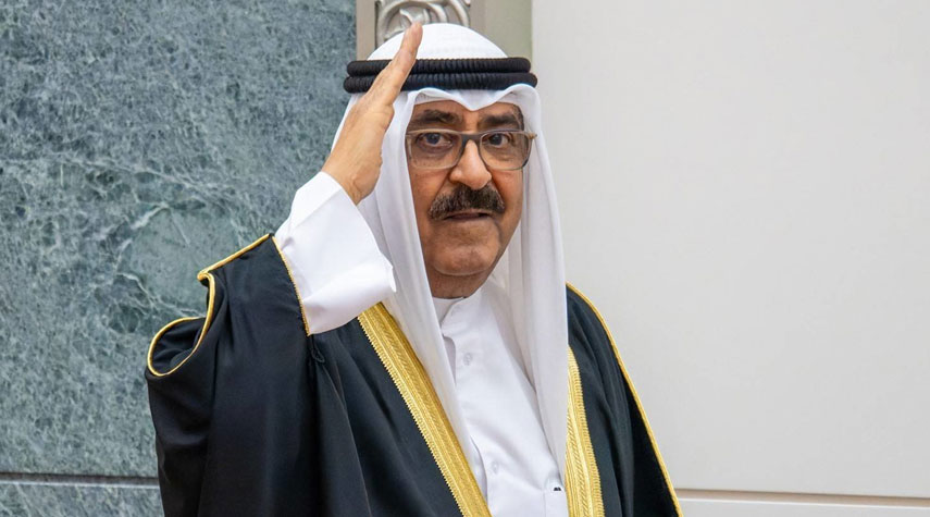 الشيخ مشعل الأحمد يؤدي القسم أمام مجلس الأمة أميراً للكويت
