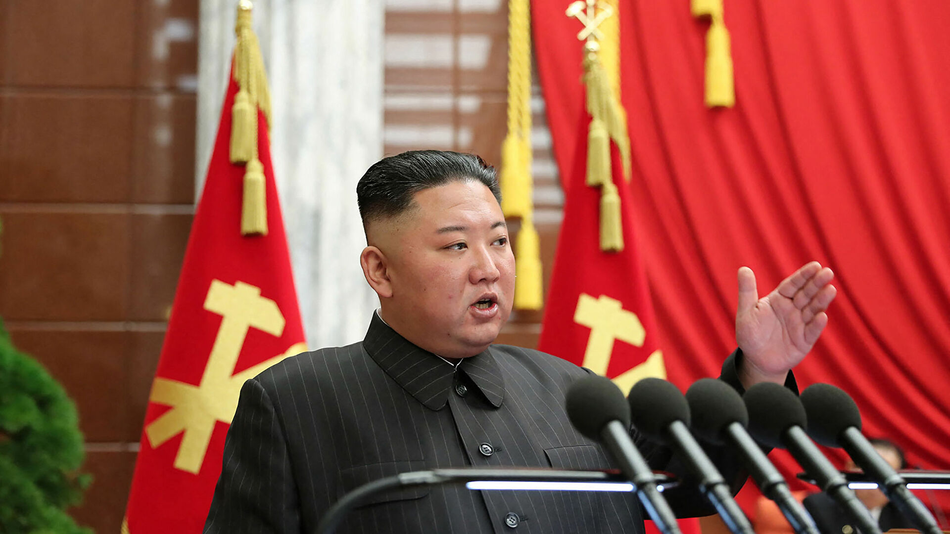 رئيس كوريا الشمالية محذّرا : سنرد بالمثل على أي استفزاز بالأسلحة النووية