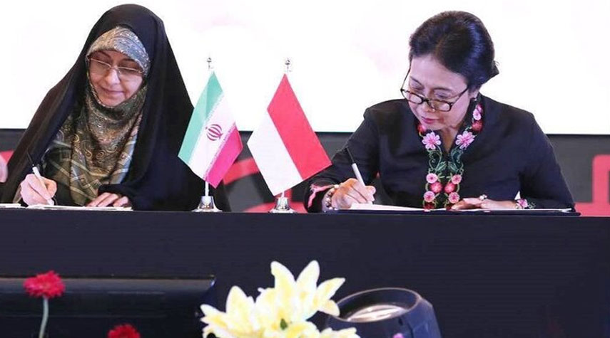 ايران وإندونيسيا توقعان مذكرة تعاون في شؤون المرأة