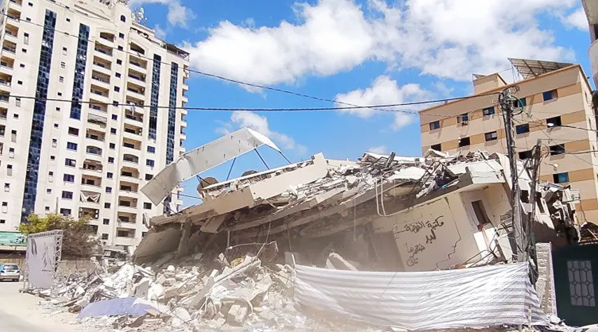 الاحتلال الصهيوني يدمر عشرات المصانع في غزة