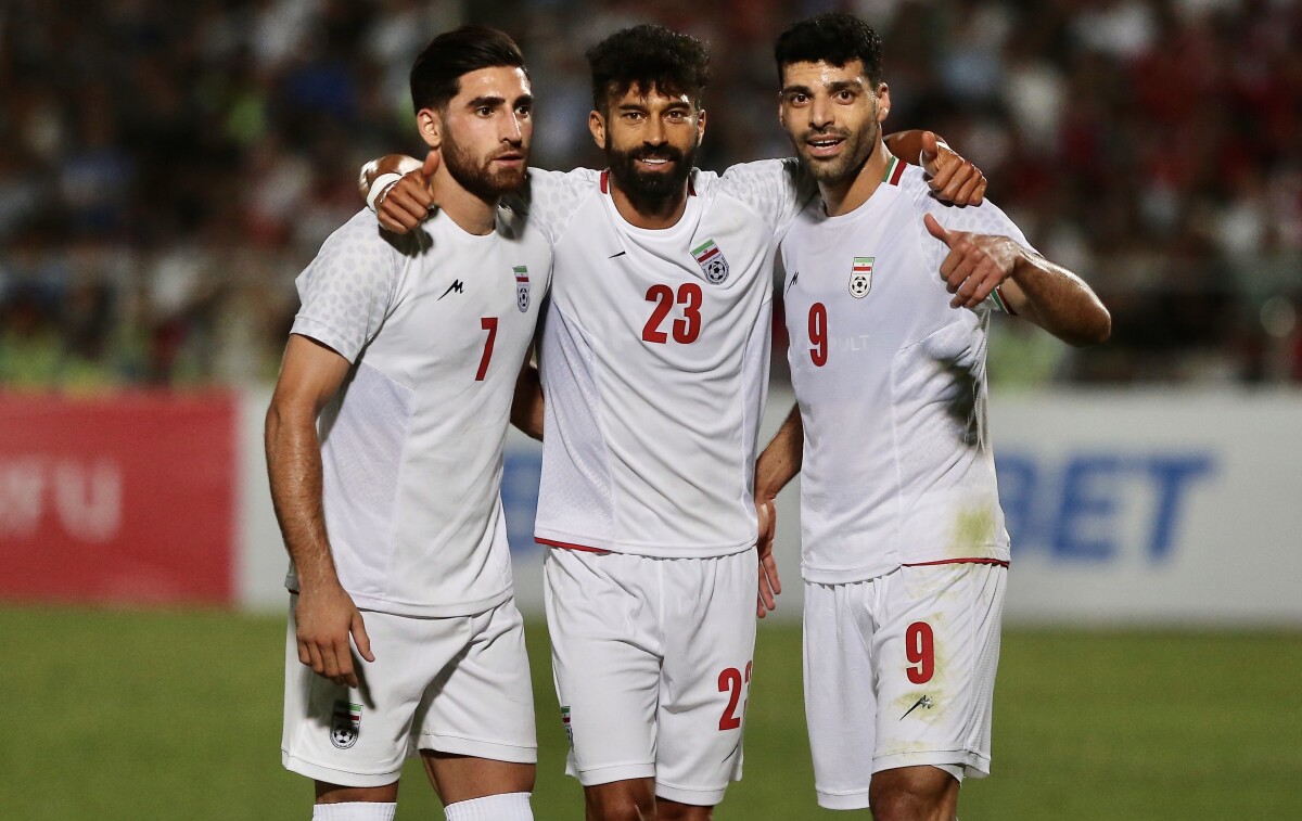 بينها إيران.. بورصة النجوم تشعل كأس آسيا