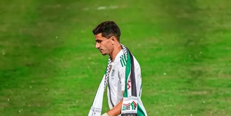 لاعب جزائري يخرج عن صمته بشأن محاكمته بسبب دعمه غزة