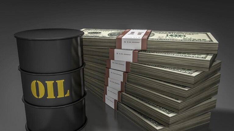 أسعار النفط ترتفع آخر يوم تداول بـ2023.. ماهو أداء الذهب الأسود خلال العام؟