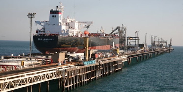 إيران تقترب من زبائنها النفطيين ۵۰۰ ميل بحري