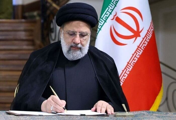 الرئيس الإيراني : حادث كرمان جريمة إرهابية يعاقب عليها جميع الضالعين فيها