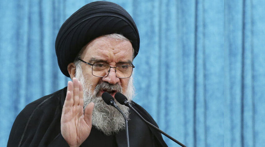 خطيب جمعة طهران: داعش رمز لأمريكا والكيان الصهيوني