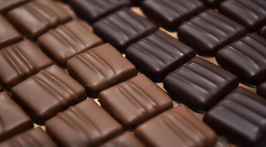 الشوكولاتة الداكنة تقلل من ارتفاع ضغط الدم