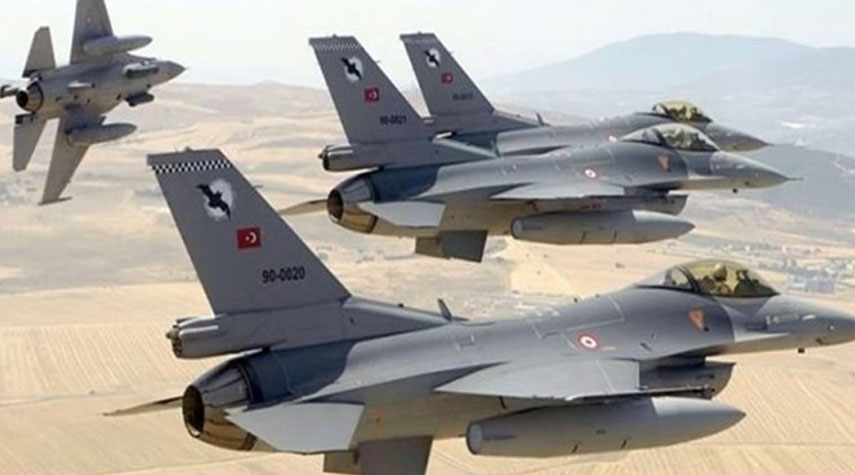 تركيا تواصل قصف شمالي العراق وسوريا