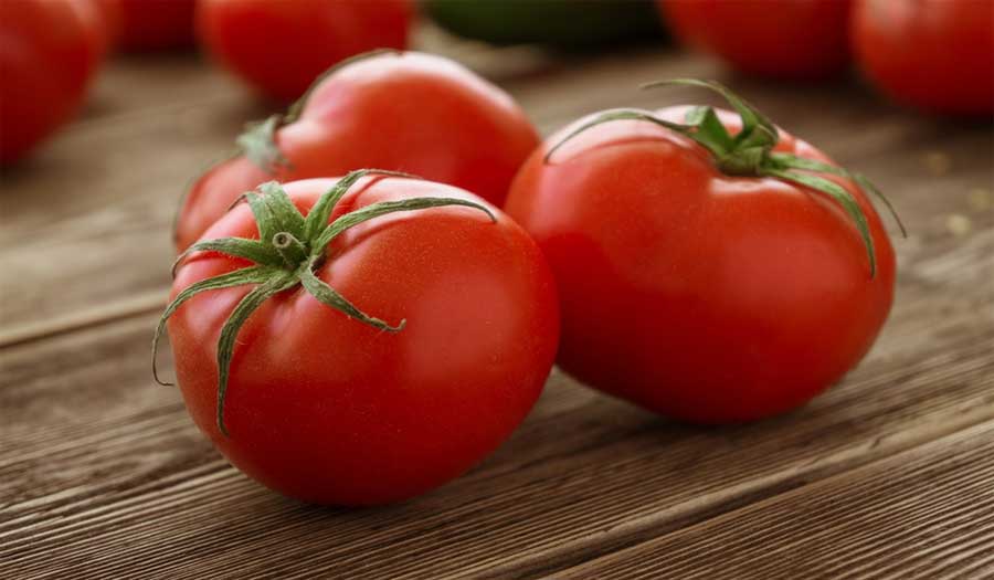 دراسة: حبة طماطم واحدة يوميا تقي من ارتفاع ضغط الدم
