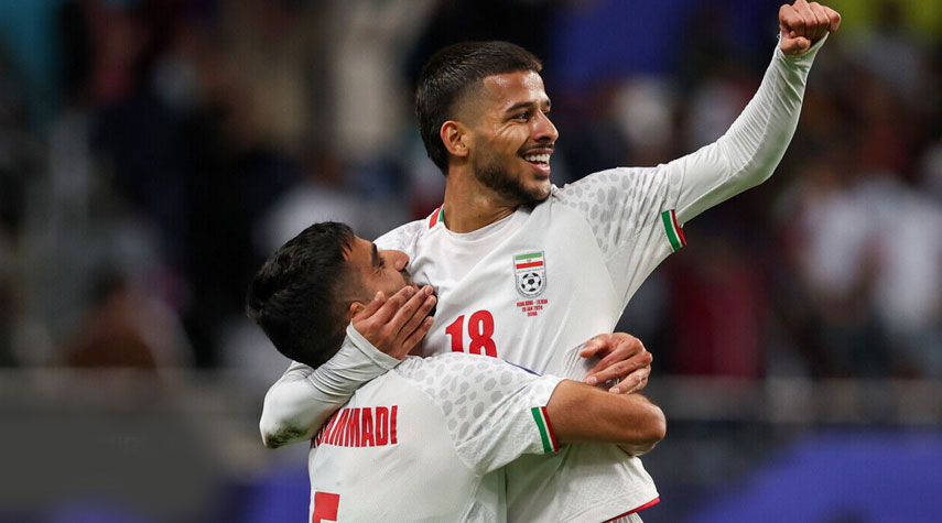 إيران تتصدر المجموعة الثالثة في كأس آسيا بعد الفوز على هونغ كونغ