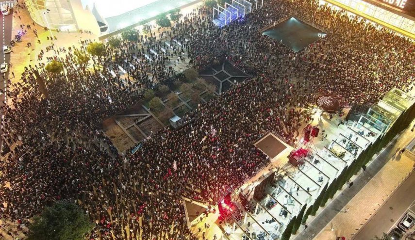 مظاهرات حاشدة في تل أبيب تطالب بإقالة نتنياهو